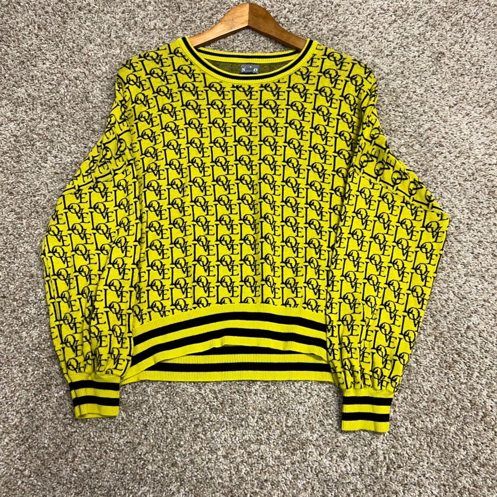 Soho Street New York & Company Neon Yellow Black LOVE Print Sweater M